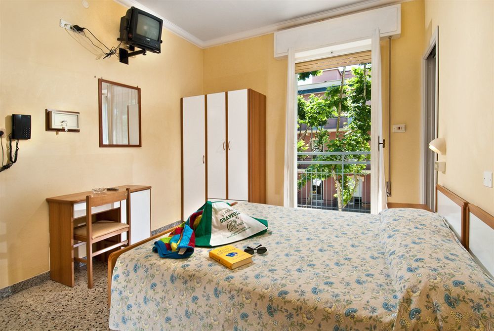 Albergo Grappoli Rimini Esterno foto